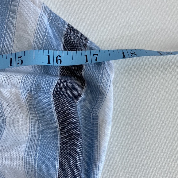 Harlow & Rose Cropped Striped Jumpsuit Size Medium - Picture 10 of 10